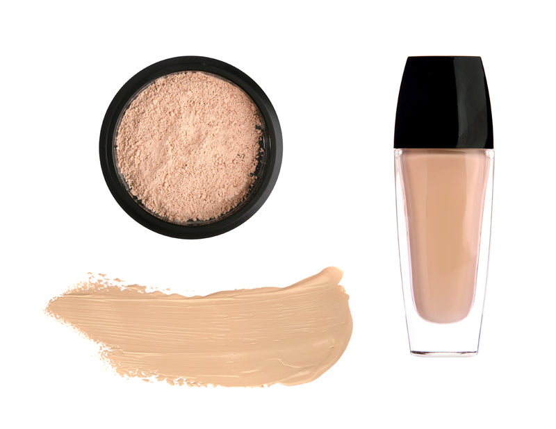 Loose vs. Pressed Powder: A Finishing Touch