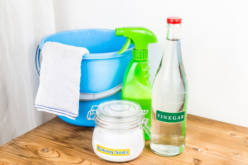 Easy & Natural Spring Cleaning Tips